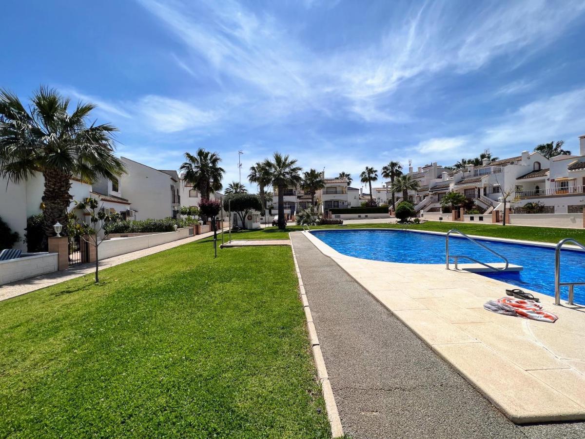 Nice Ground Floor Apartment With Communal Pool In Los Dolses Ld279 Orihuela Exterior foto